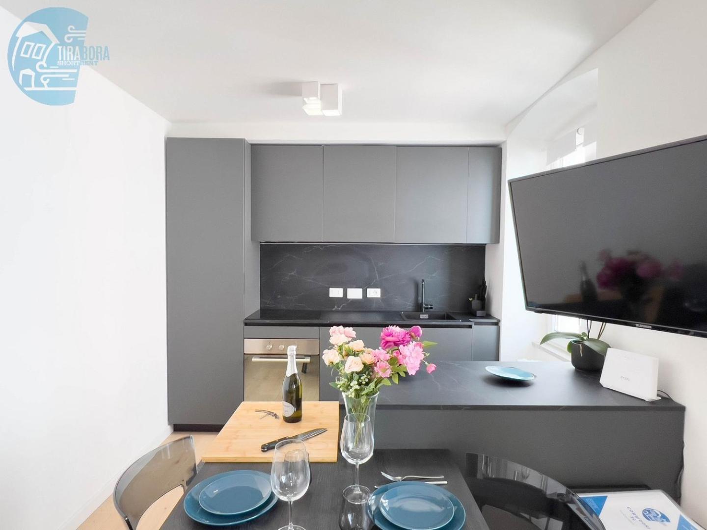 Appartamento Corridoni 3C Tirabora Short Rent Trieste Esterno foto